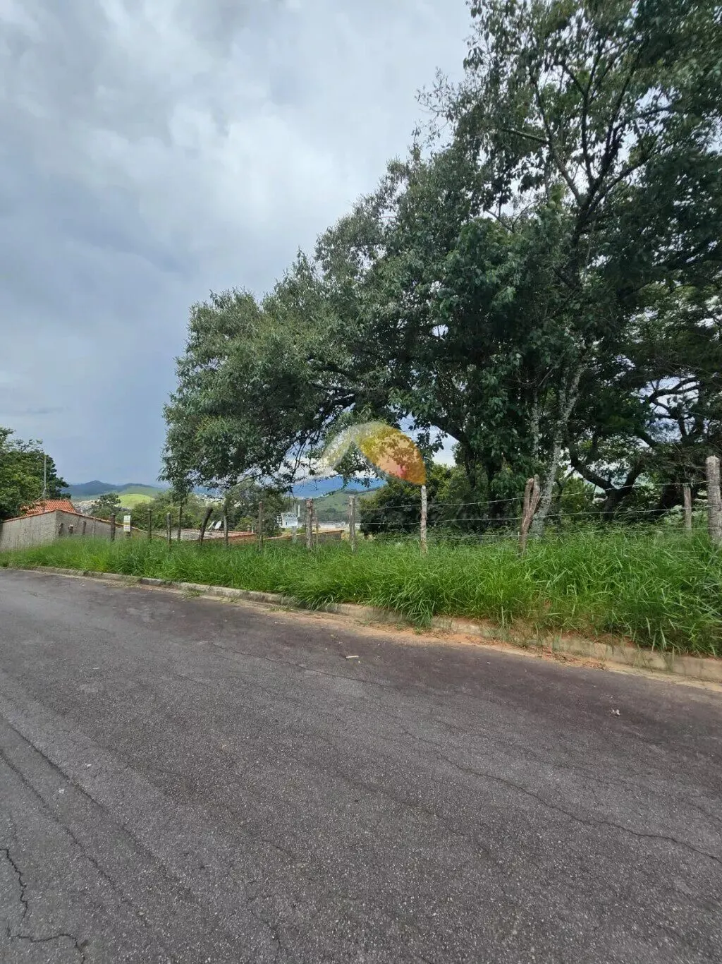 Foto 3 de Terreno de 1.000 m² em rua asfaltada, Nações