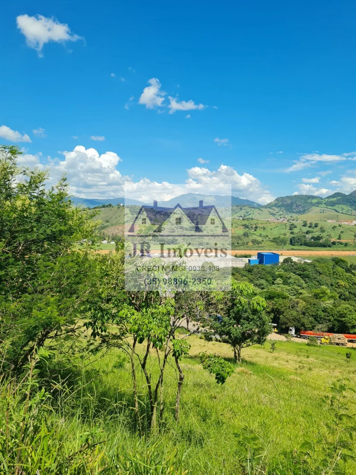 Foto 2 de Terreno de 1.120 m² com vista para a serra, Nações