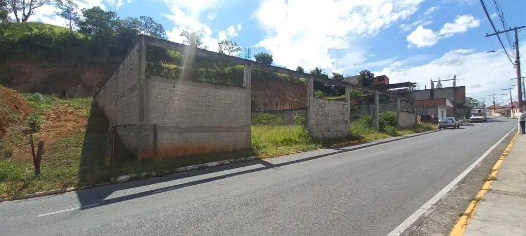 Foto 3 de Terreno de 1.200 m² com 30 m de frente, Piedade