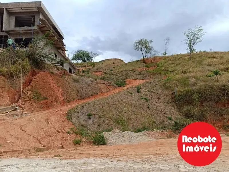 Foto 8 de Terreno de 1.300 m² com terraplanagem e vista para a cidade, Medicina