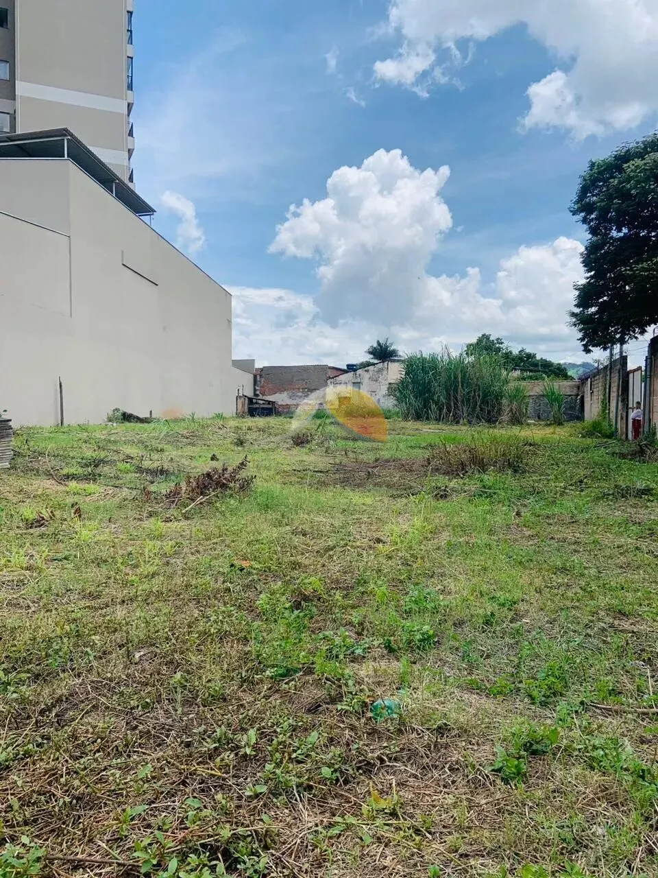 Foto 2 de Terreno de 1.400 m² desmembrado em frações, Avenida