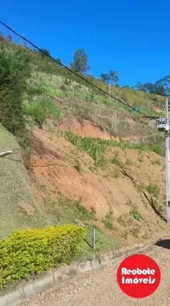 Foto 4 de Terreno de 1.630 m² no Clube de Campo Alexandre Braga, Pinheirinho