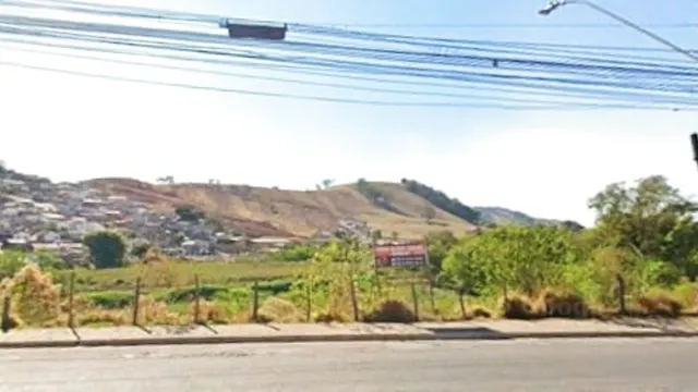 Foto 1 de Terreno de 16.000 m² no trevo do Jardim das Colinas, Açude