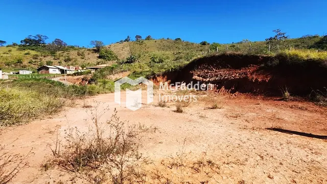 Foto 1 de Terreno de 2.000 m² em estrada asfaltada perto do Parque da Cidade, Varginha