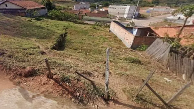 Terreno de 200 m² com vista para a cidade, Açude