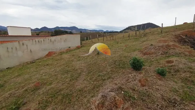 Foto 1 de Terreno de 200 m² com vista para a serra, Colina Verde