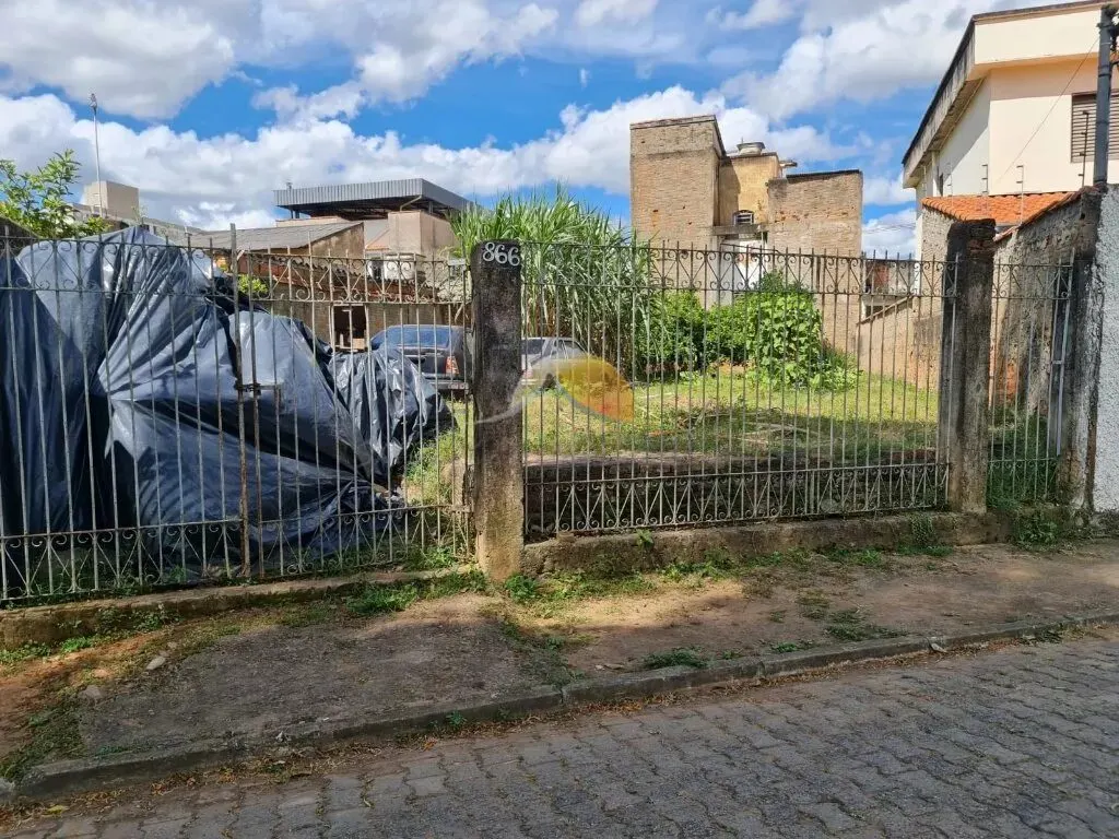Foto 2 de Terreno de 208 m² murado e com gradil, Anhumas