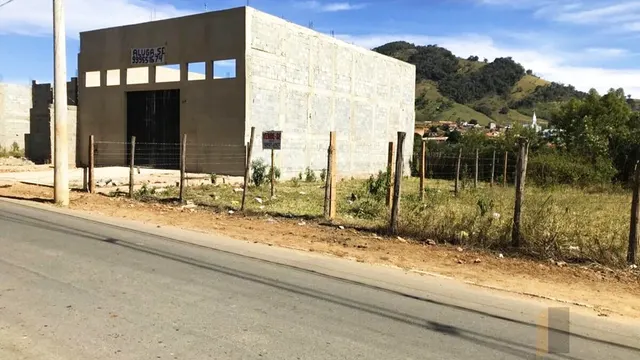 Foto 1 de Terreno de 213 m² na rua principal, bom para comércio, Rebourgeon