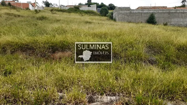 Terreno de 228 m² em rua asfaltada com vista, Jardim Europa