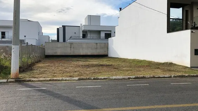 Foto 1 de Lote plano de 241,56 m² no Loteamento Parque Portugal, Parque Portugal