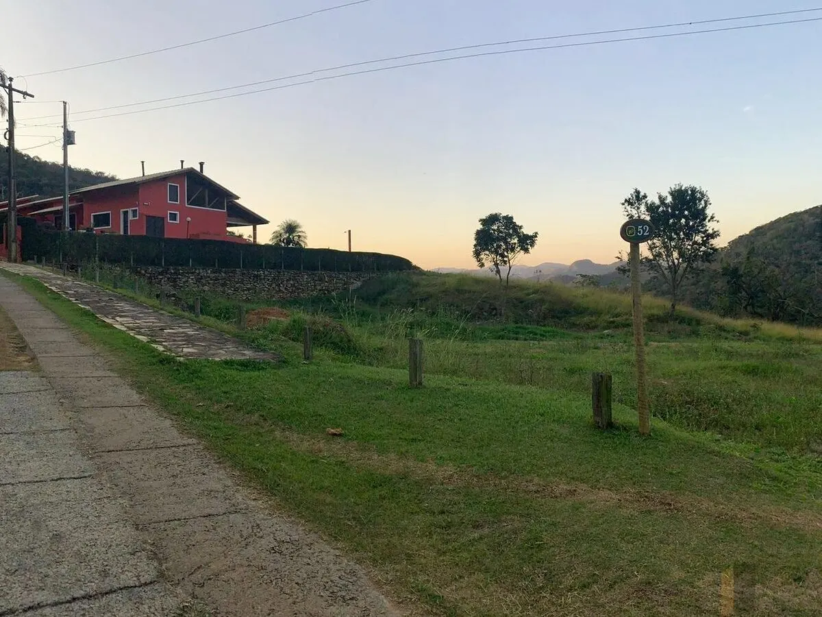 Foto 7 de Terreno de 3.221 m² com vista para as montanhas no Condomínio Mato Dentro, Mato Dentro