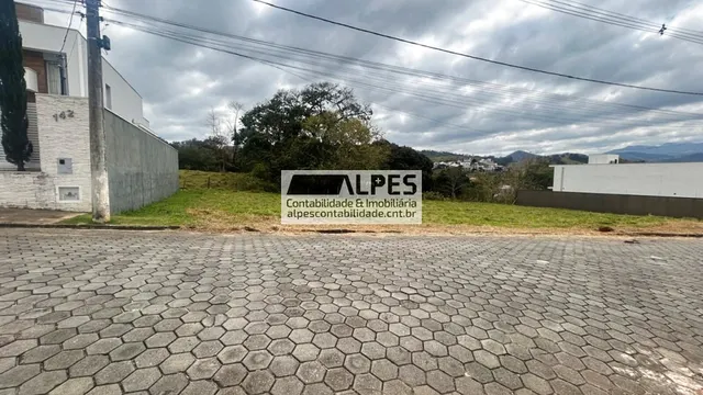Foto 1 de Terreno de 331,55 m² com vista no Loteamento Bem Me Quer, Pinheirinho