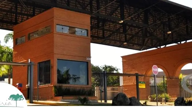 Terreno plano de 364 m² no Condomínio Araucária, Pinheirinho