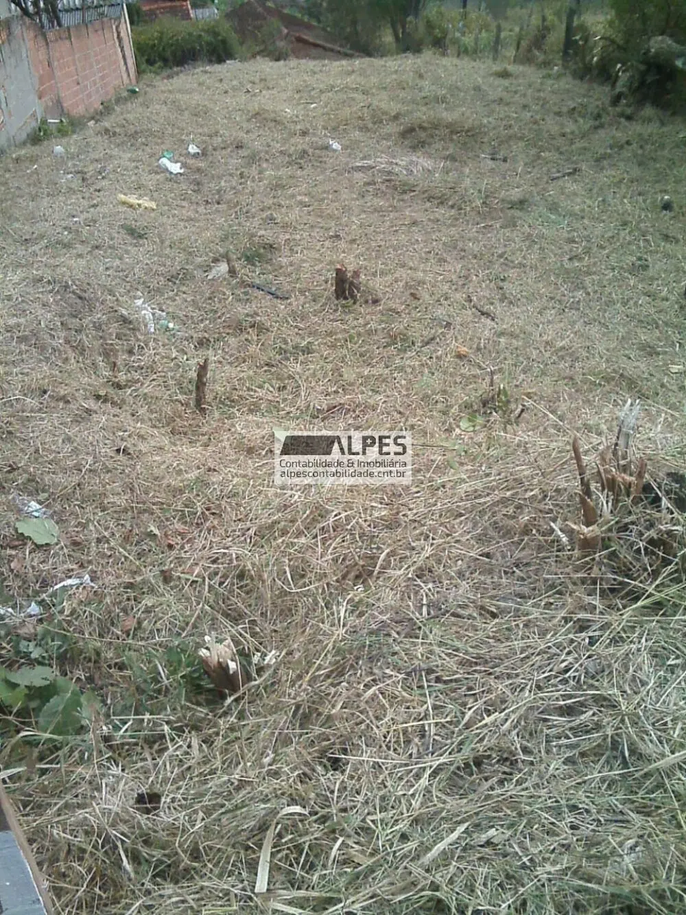 Foto 3 de Terreno de 372 m² com água e luz no Loteamento Jardim das Alterosas, Nações