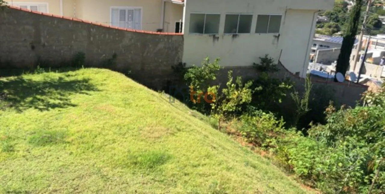 Foto 3 de Terreno de 420 m² com vista para a cidade, Pinheirinho