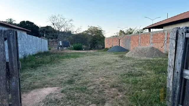 Terreno de 428 m² com 13 m de frente, Piedade