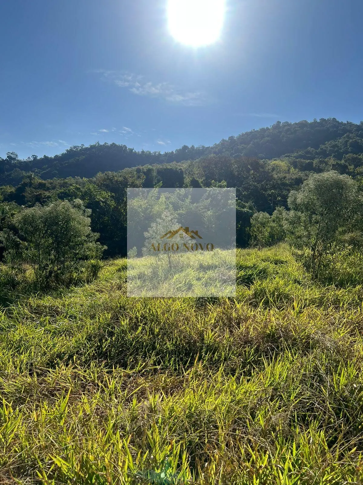 Foto 4 de Terreno de 457 m² em condomínio fechado, sem vizinhos de frente e de fundo, Condomínio Olhos D'Água