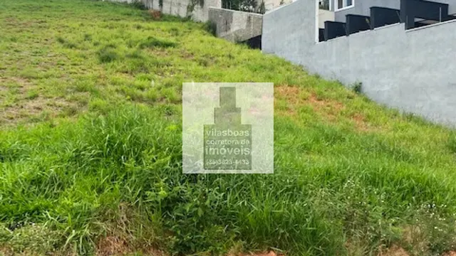 Foto 1 de Terreno de 467,25 m² em aclive, Pinheirinho