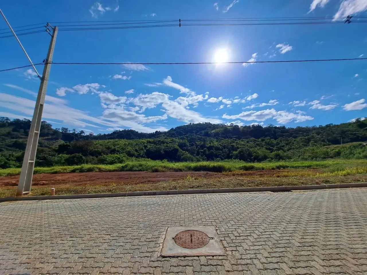 Foto 5 de Terreno de 471 m² com vista para a serra no Residencial Olhos D'Água II, Condomínio Olhos D'Água