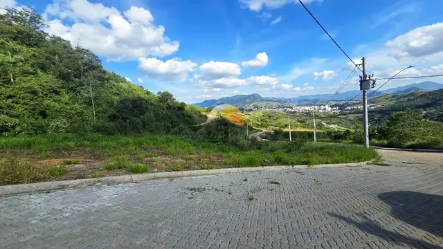 Foto 1 de Terreno de 487,70 m² em condomínio com portaria, Condomínio Olhos D'Água