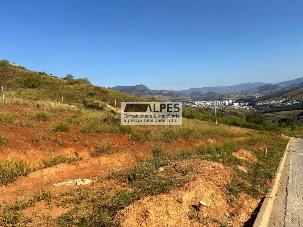 Foto 5 de Terreno de 540 m² em condomínio fechado com vista, Pinheirinho