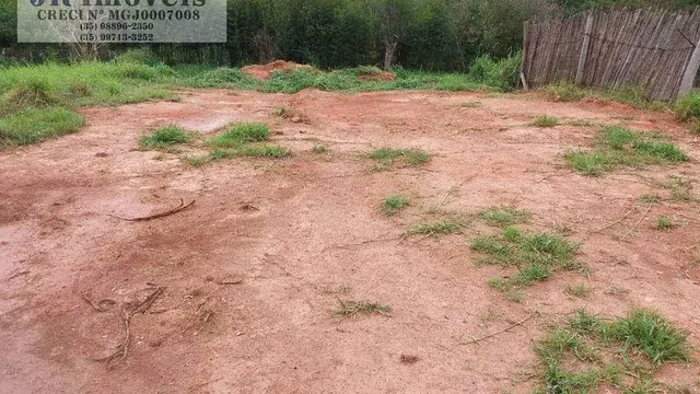 Foto 1 de Terreno de 544 m² com 18 m de frente em loteamento, Morro Chic