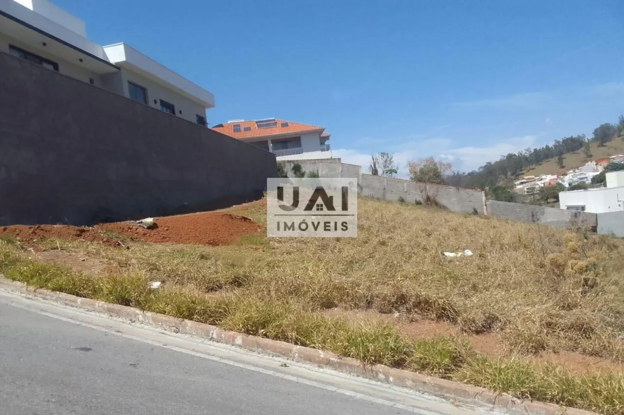Foto 2 de Terreno de 556 m² atrás da Unifei, Pinheirinho