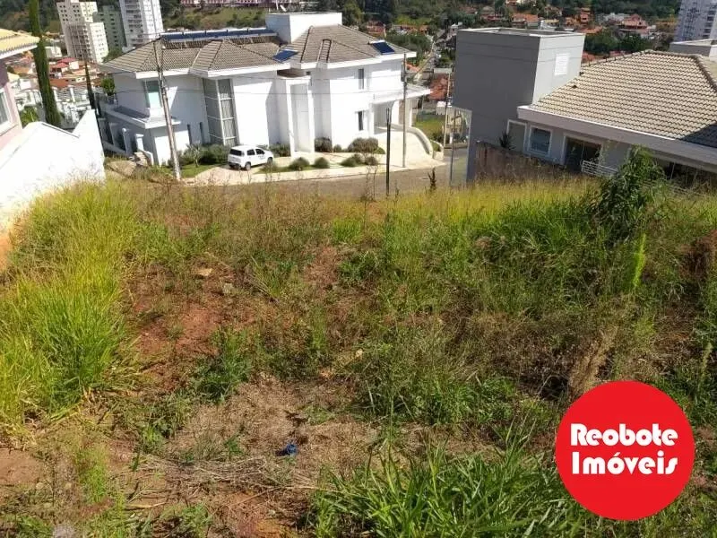 Foto 2 de Terreno de 662 m² no condomínio fechado Dr. João Luiz, Centro