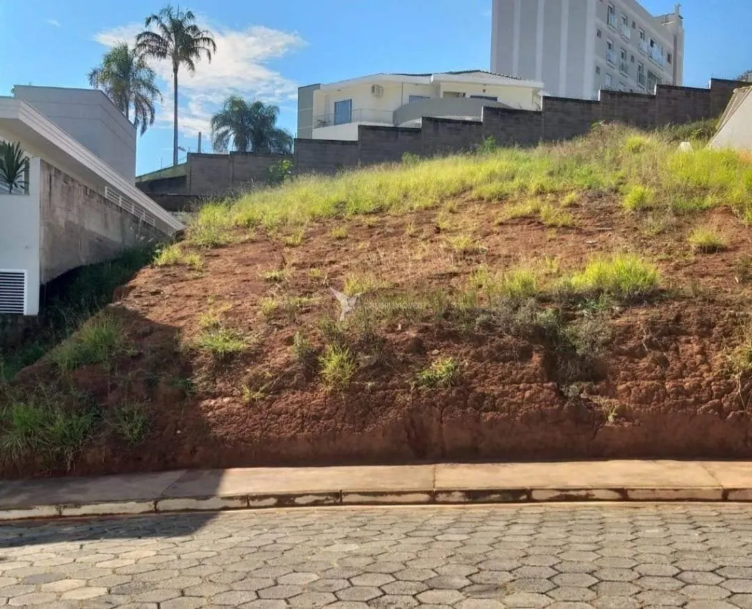 Foto 2 de Terreno de 669 m² no Condomínio Dr. João Luiz, Centro