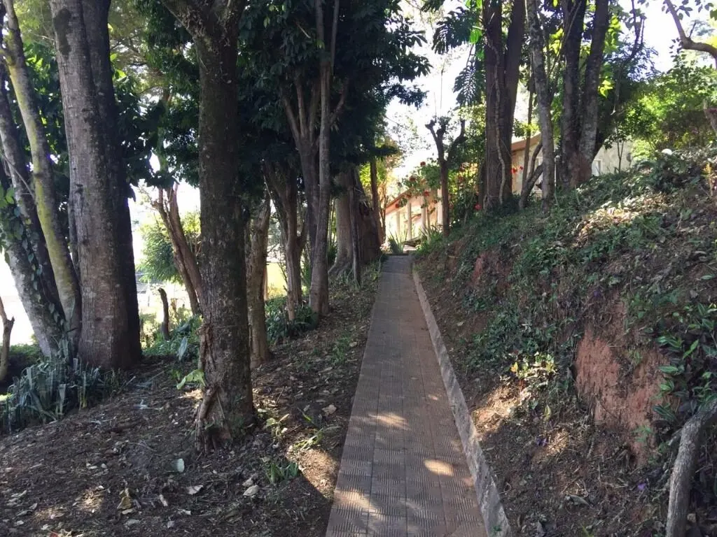 Foto 4 de Terreno urbano para prédio ou conjunto de casas, Morro Chic