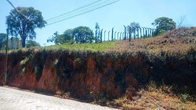 Foto 1 de Terreno de 780 m² desocupado, imóvel de leilão, Jardim Alterosa