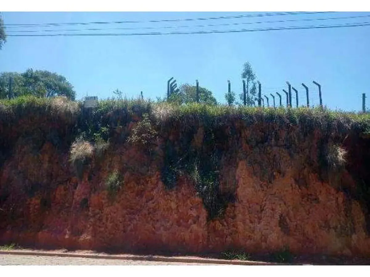 Foto 3 de Terreno de 780 m² desocupado, imóvel de leilão, Jardim Alterosa