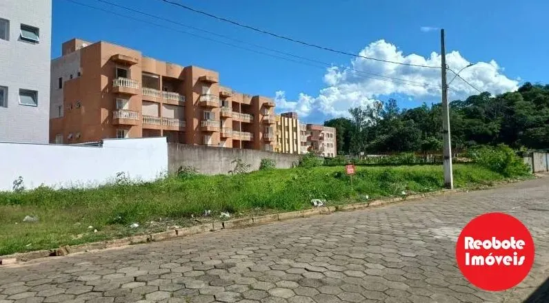 Foto 4 de Terreno de 850 m² em rua calçada com acesso asfaltado, Medicina