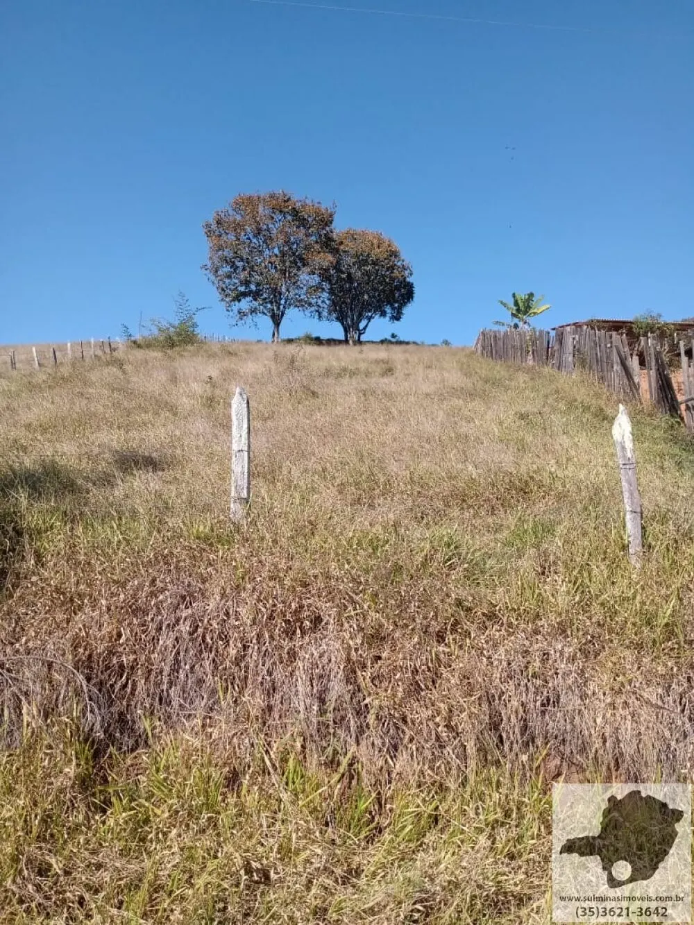 Foto 3 de Terreno de 9.000 m² em declive, Açude