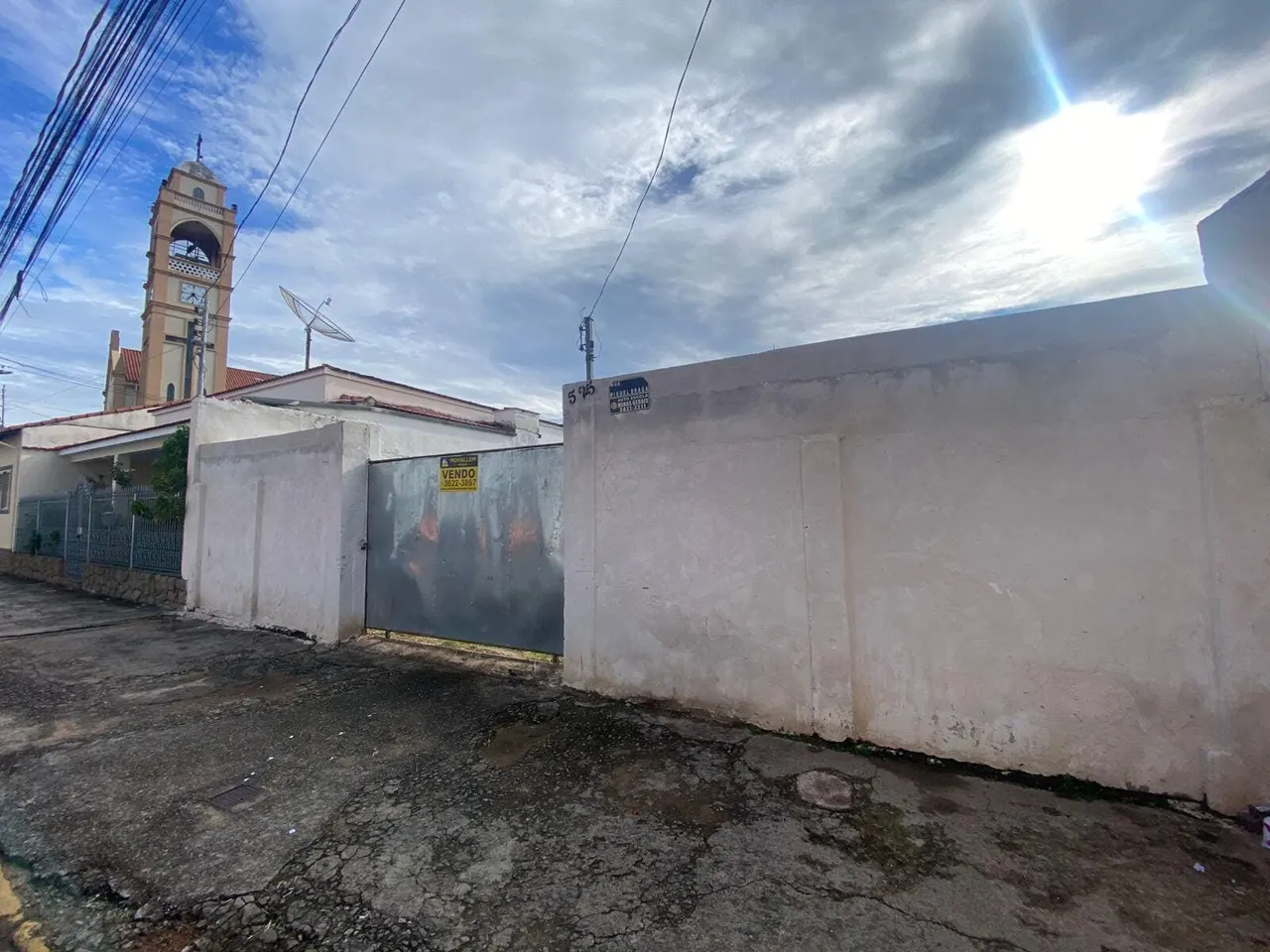 Foto 5 de Terreno murado de 481,59 m² na Rua Miguel Braga, Boa Vista