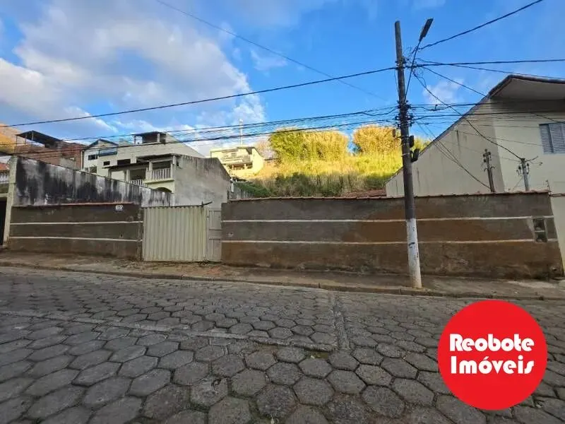 Foto 2 de Terreno murado de 600 m² com portão, Vila Rubens