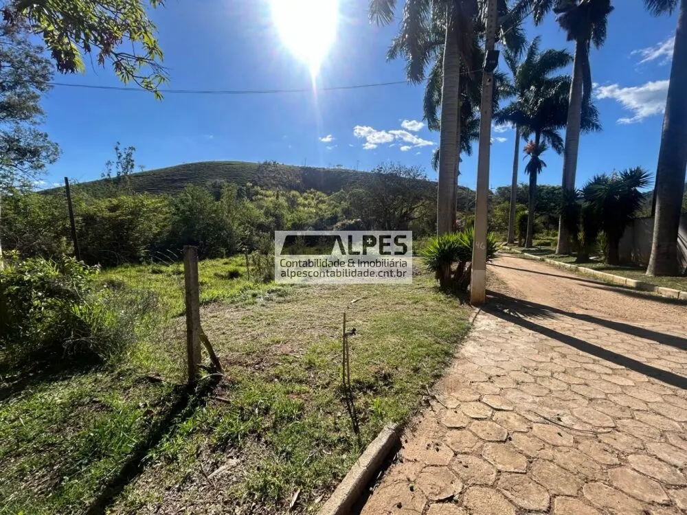Foto 3 de Terreno em condomínio com lago e portaria no Clube de Campo Alexandre Braga, Pinheirinho