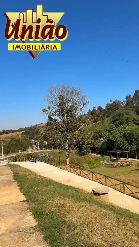Foto 2 de Terreno plano de 1.294 m² no Condomínio Olhos D'Água
