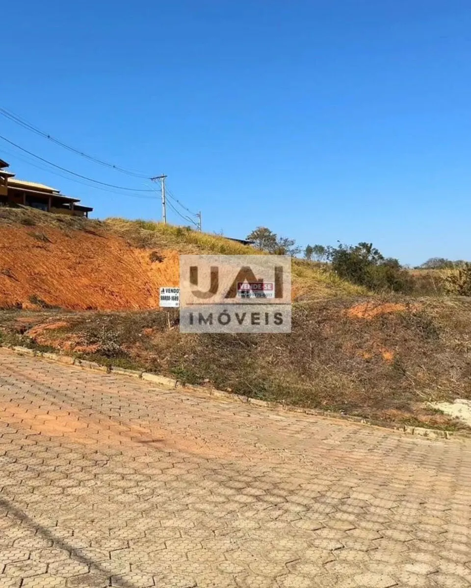 Foto 4 de Terreno plano de 1.294 m² perto da entrada, Condomínio Olhos D'Água