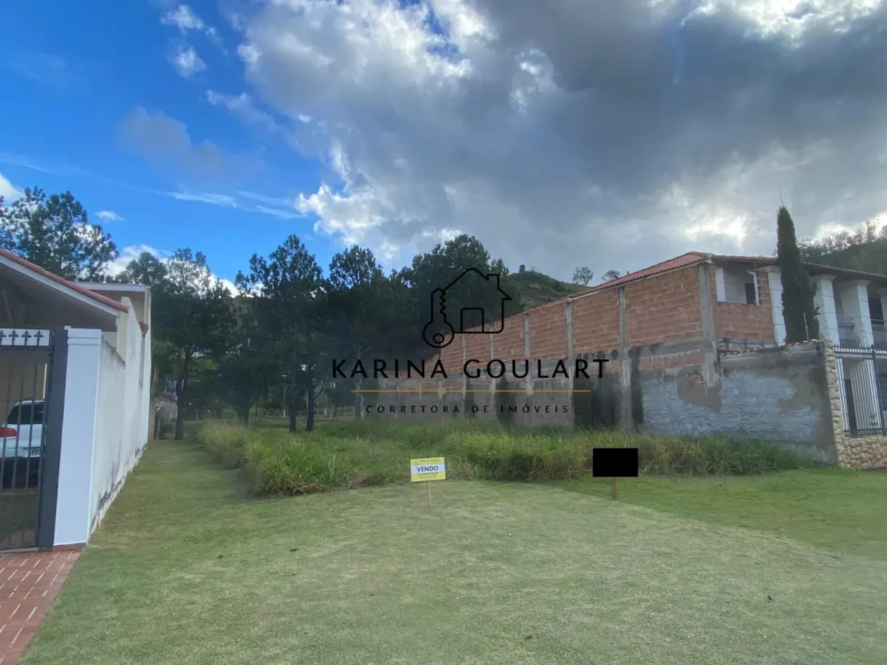 Foto 2 de Terreno plano de 420 m² em frente ao lago, Pinheirinho