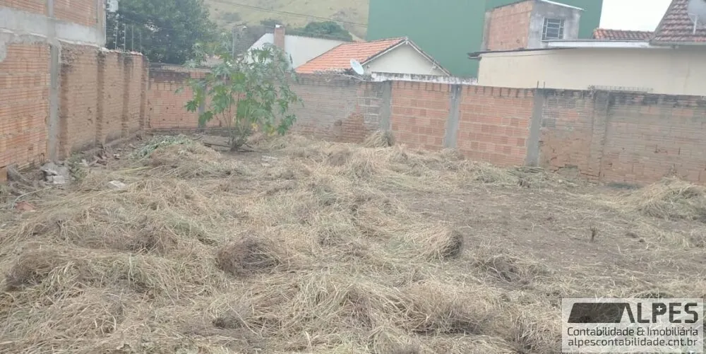 Foto 3 de Terreno plano de 203 m², murado e com portão, Varginha