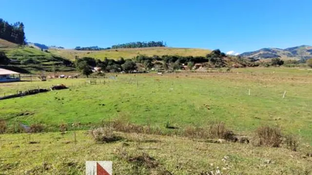 Foto 1 de Terreno de 4.000 m² para chácara com água de mina, Gerivá