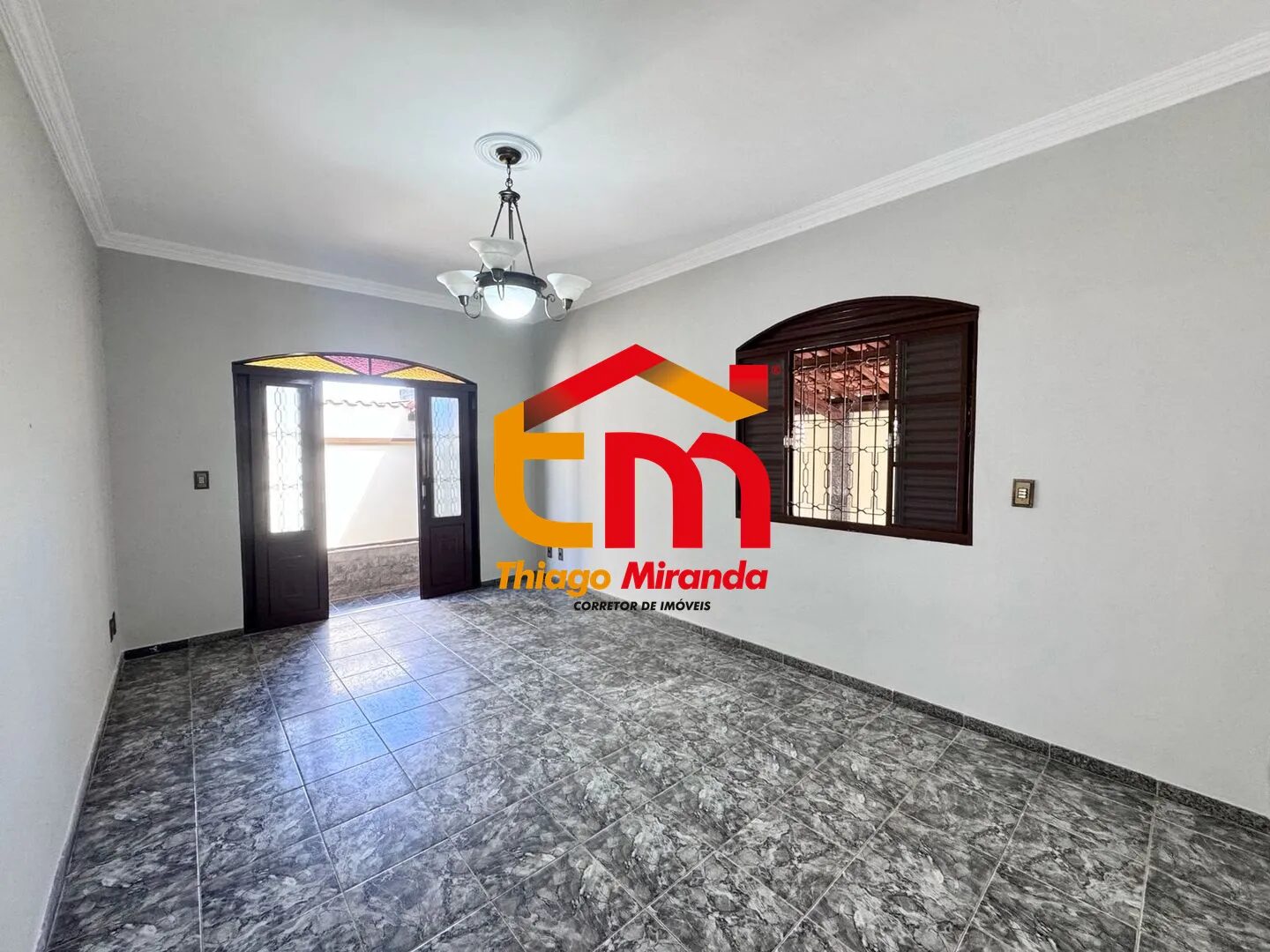 Foto 4 de Casa de 134 m² para alugar na Medicina, Itajubá-MG