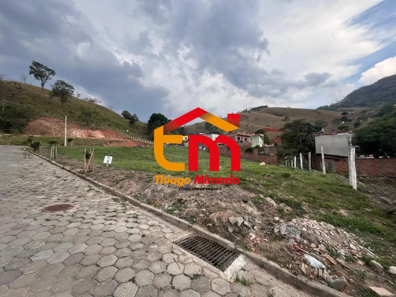 Foto 2 de Lote de 272 m² em Anhumas, Itajubá