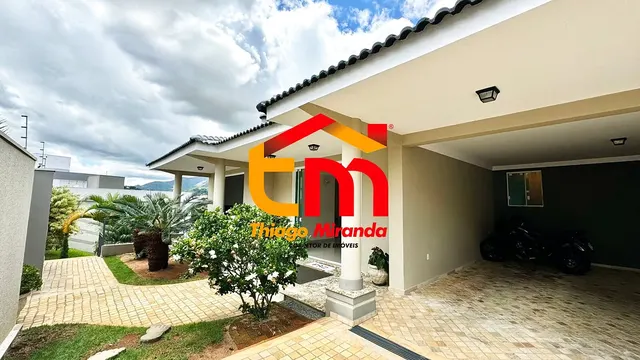 Foto 1 de Casa de 4 quartos no Pinheirinho, 551 m²