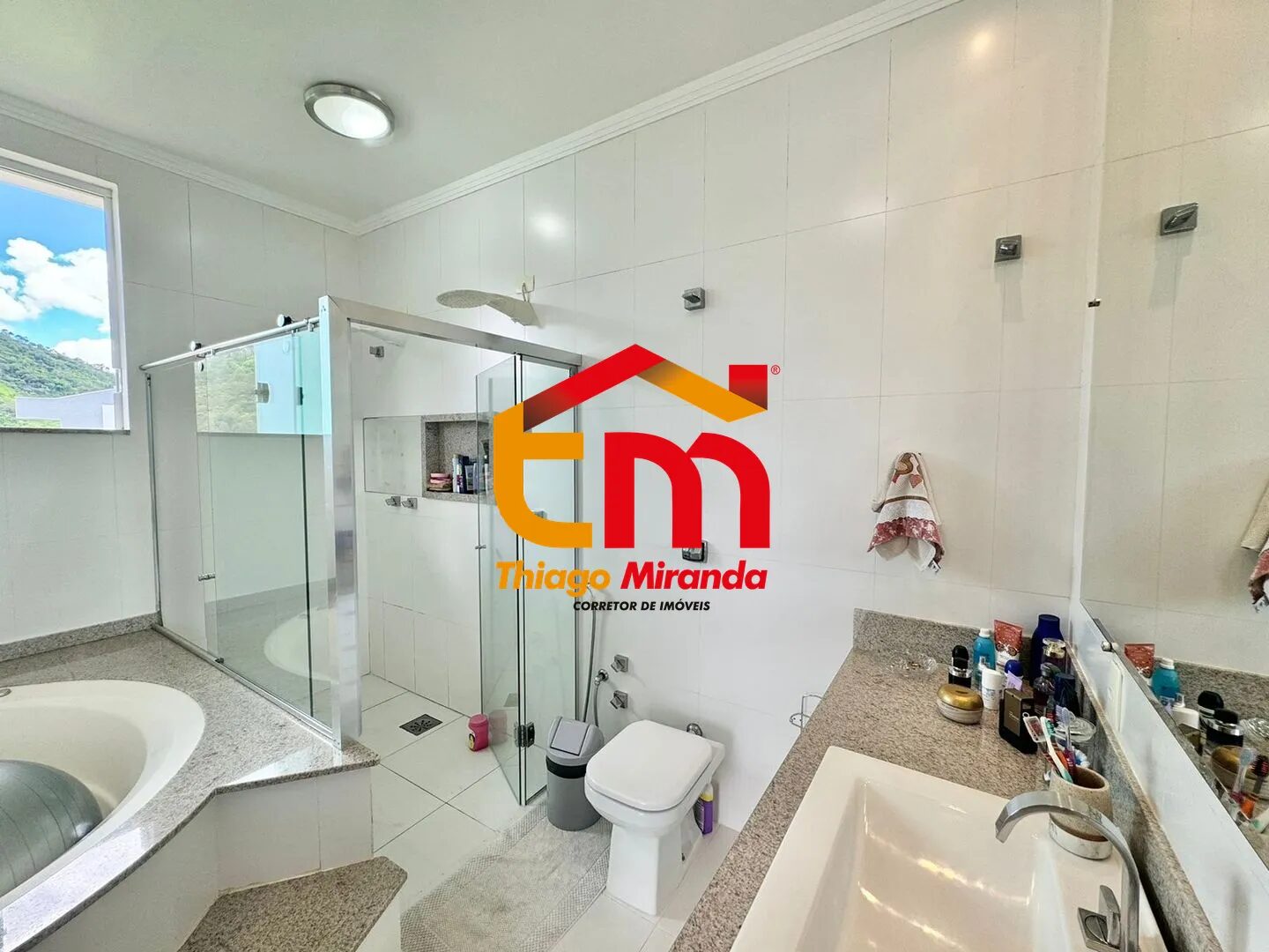 Foto 6 de Casa de 4 quartos no Pinheirinho, 551 m²