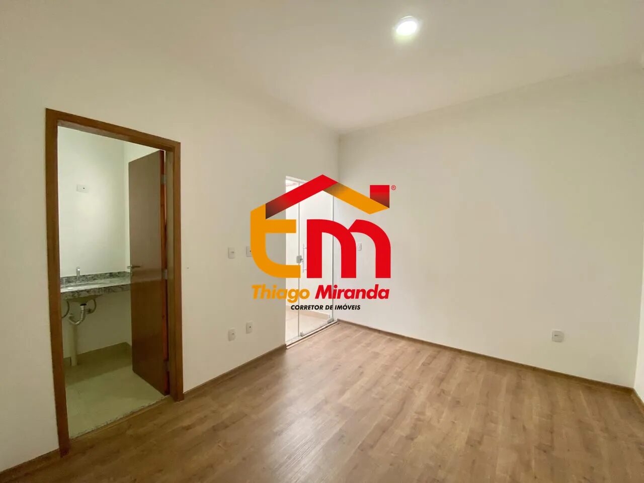 Foto 6 de Casa de 2 quartos na Medicina, 63 m²