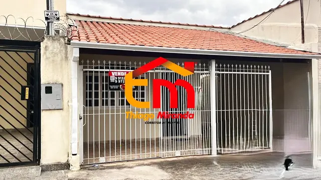 Casa de 3 quartos na Avenida, 110 m²