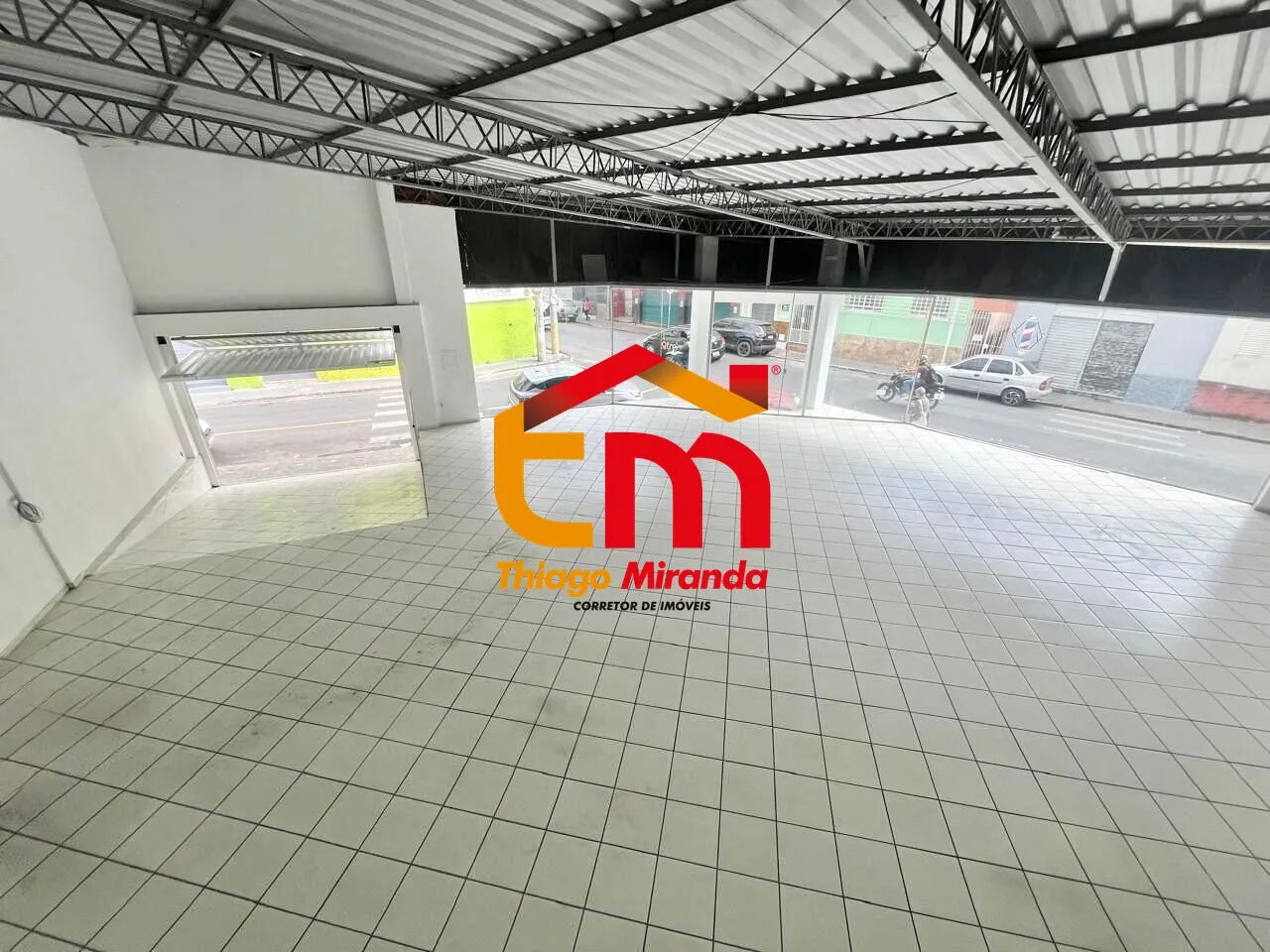 Foto 4 de Ponto comercial de 253 m² para alugar na Varginha, Itajubá-MG