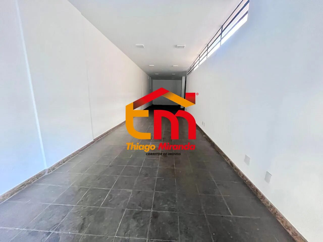 Foto 2 de Sala comercial de 110 m² no Centro, Itajubá